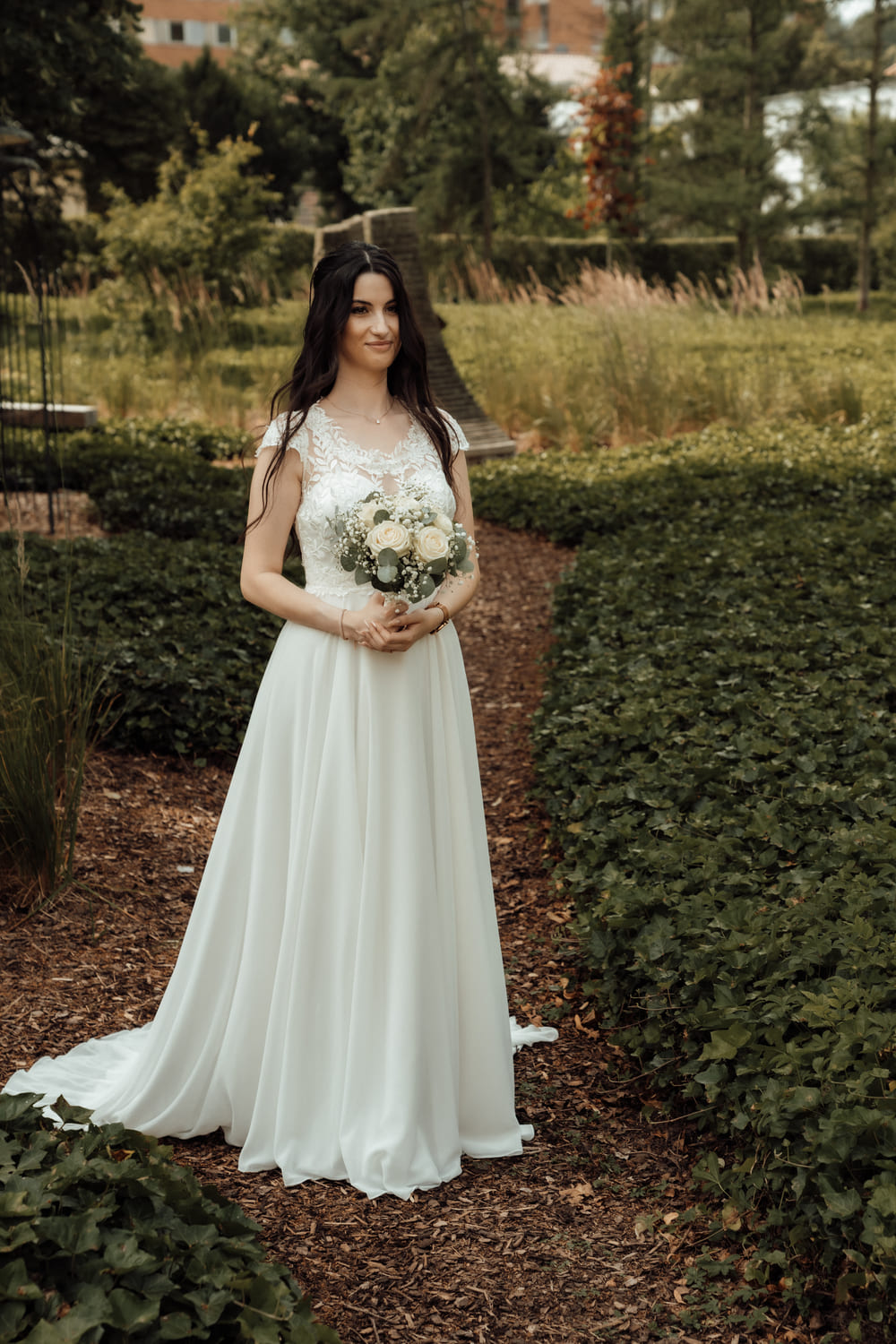 lavie-enrose-hochzeitsfotografie-merzig-firstlook